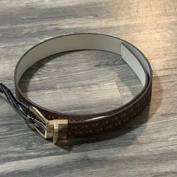 Steve Madden Women's Fish-Eye-Logo Waist Belt Reversible Size Medium - Picture 9 of 12